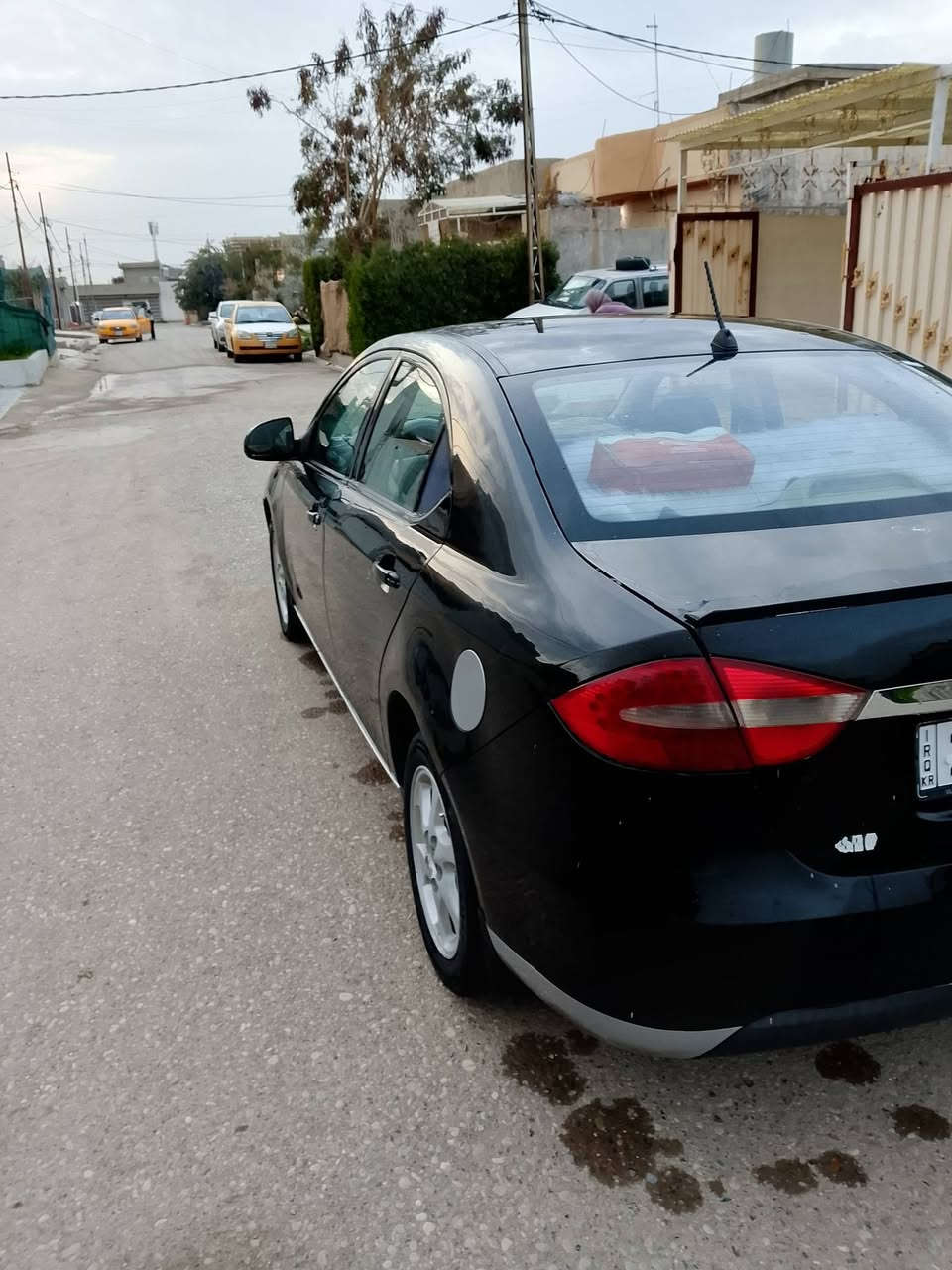 جاك صيني موديل 2011باسمي 
محرك كير بشرط طخم الأمامي مع درايم شفتات جديد. تبريد شغال. السياره بيها صبغ باب وجاملغ وبيها تقحيل.  السعر 55وبيها مجال ***********   مقدم علا كوبون بنزين.
