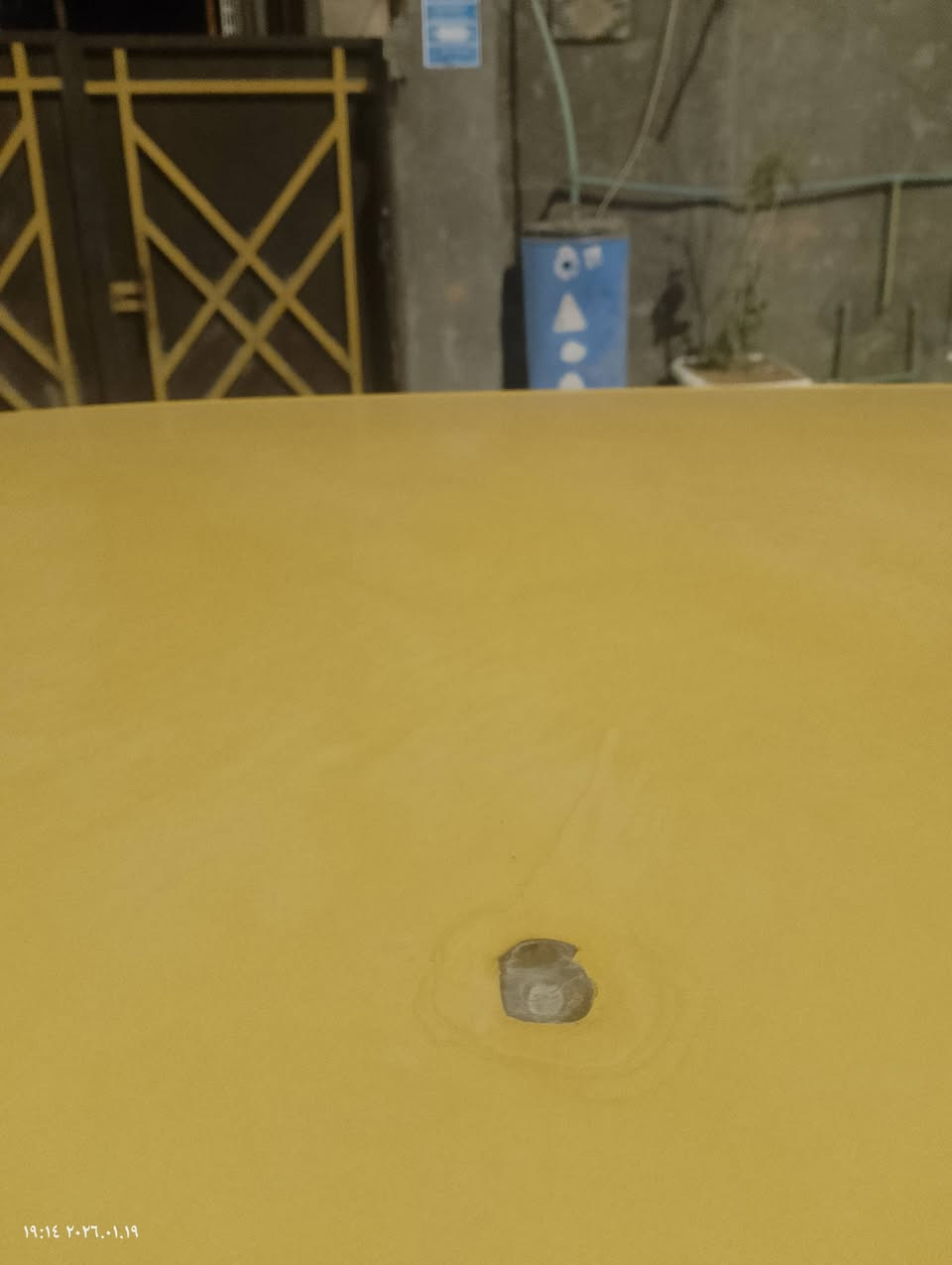 سلام عليكم .. سايبه للبيع  مكاني كربلاء..... السعر 29  وبيهة مجال قليل 
رقم بغداد انكليزي  بأسمي  تحويل ثاني يوم  موديل 12 
سيارة جاهزة بس بيهة جبنه اذب دهن بين الكير والمحرك  معمرة خياسات شواصي جديد دوشمه جديدة  كيرهة خير من الله  والمكينه بيهة لاستيك ولف  بس بتشغيله الصبح تطلع شوية دخان  والسيارة خير من الله ........ ضربتهة جاملغ خلفي على جهت العبري    وبيهة ملاحضات شوية  وهاذة رقمي للأستفسار ***********
