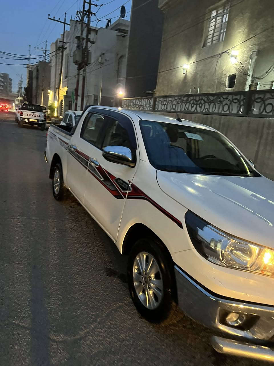 السلام عليكم هايلوكس موديل 2023 ساز ام الضمان رقم اربيل تحويل او وكاله ماشيه 117 الف كفاله عامه عده بارد كلش بصيط بل باب مال البدي الخلفي الباقي كفاله عامه مكان السياره بغداد رقم التليفون ***********

السعر ب 268 وبيها مجال
