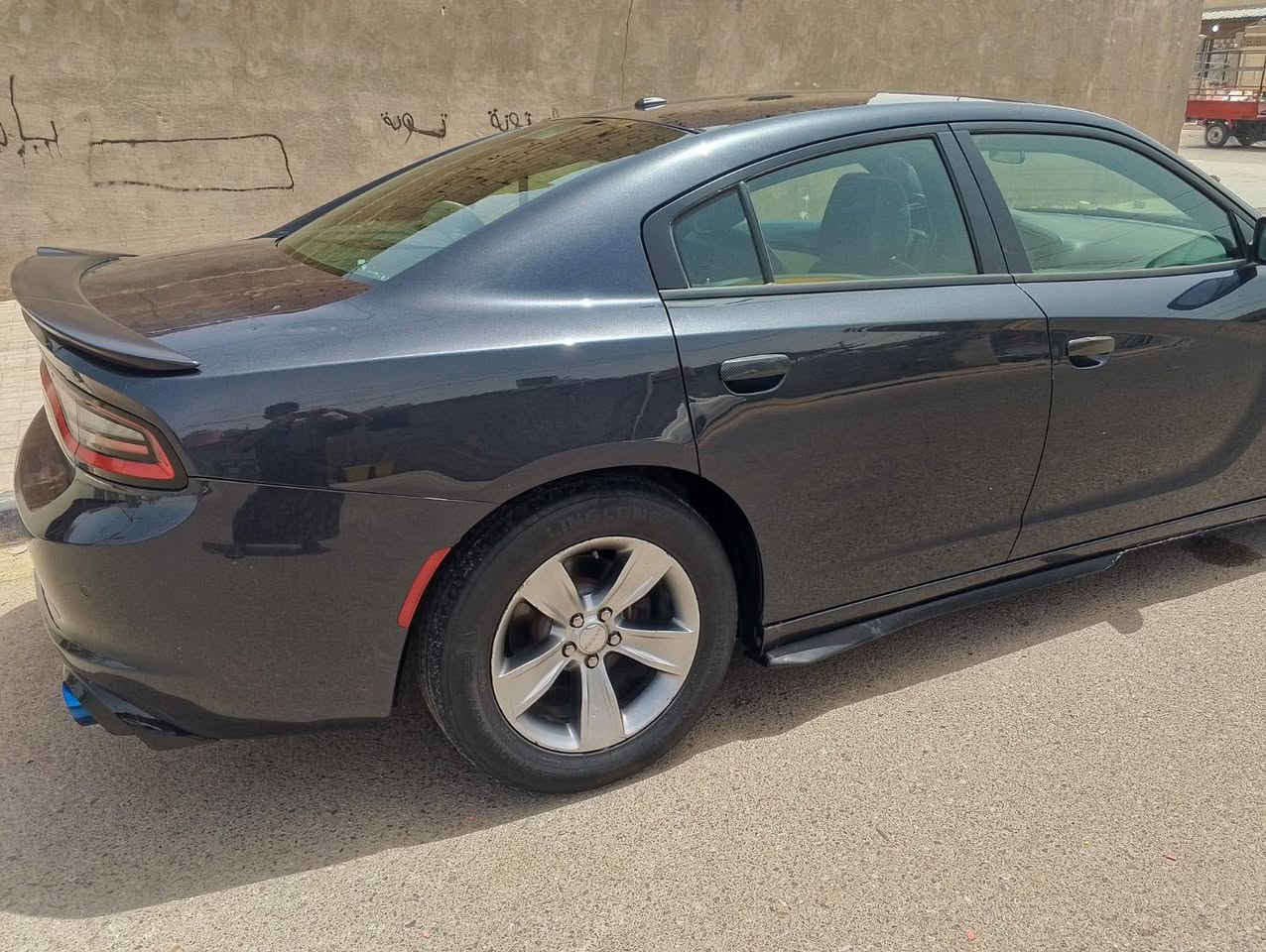 سلام عليكم جارجر للبيع 2018اصل رقم بغداد انكليزي بسمي مداور ثاني يوم السياره جاهزه من كلشي سياره ضررها جاملغ امامي وطرف البنيد بدون دواخل ولا إرباك للعلم السياره ما مشتعله خط استخدام شخصي سعر 215 وبيها مجال قليل *********** متوفر واتساب اخوان الي مايشتري ويدور اسعار لا يتصل ولا يراسل
