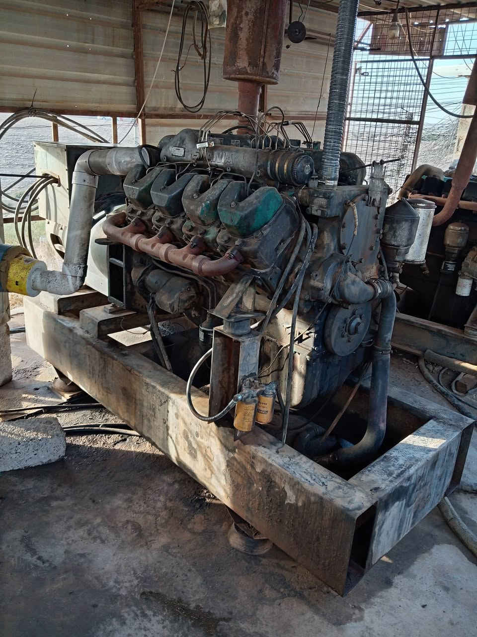 السلام عليكم للبيع مولد سكانيا في ٤٢ صفر سته سايس ٣٠ بي تبخير وتنقيص كلش قليل عل حمل فقط راس توليد ٣٥٠ كي في ستامفور بلادي سبب البيع قله الحمل ويرهم مراوس اذا اكو سكانيا ١٣ او ١٢ ونص يرهم مكاني جنوب الموصل للاستفسار ***********
