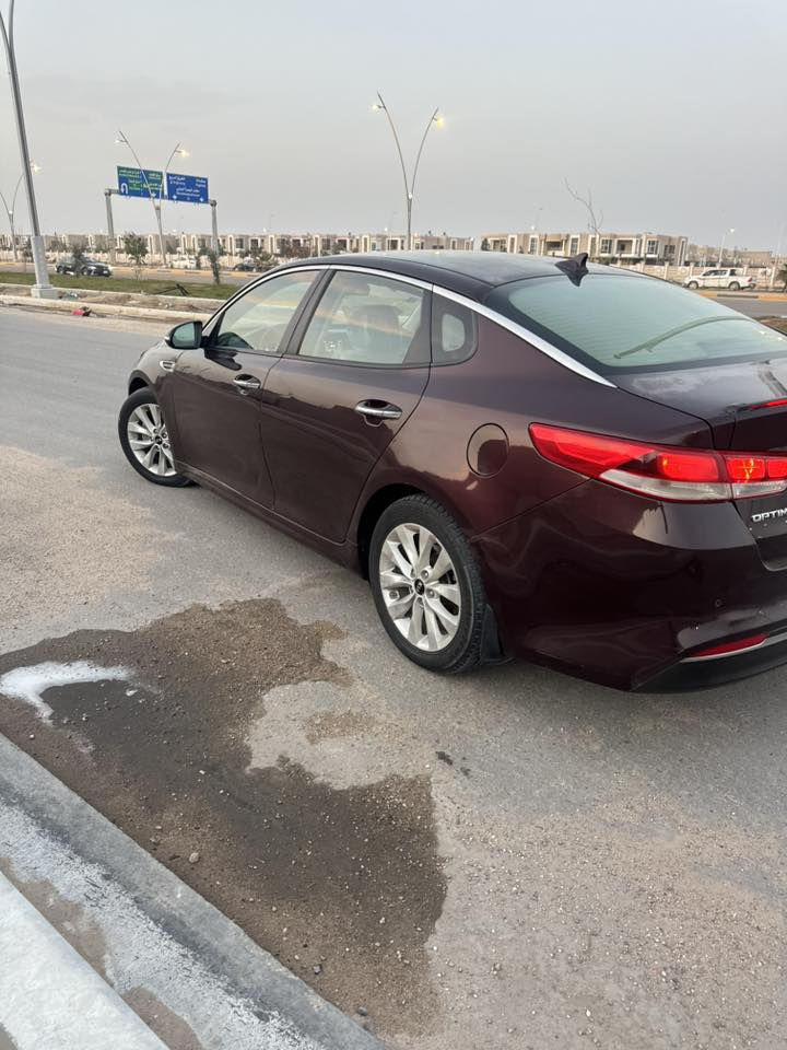 سلام عليكم كيه اوبتما موديل 2016 سياره وارد امريكي جاملغ وبند وبيهه قطع صبغ ابيع حزام بيهه جراد قليل قماره وصندوك  مكينه كير تبريد حداده كله جاهز سياره نضيفه وحلوه  صفاح موس  رقم ذيقار جديد راعيهه بصره تتحول بلبصره سنويه 28 تنتهي وراعيهه يريد تحويل  ملاحظة ابيع شوف العين تجي ودكلب وتفحص ع راحتك وبخدمتك انه  سعر 110 
رقمي ***********
