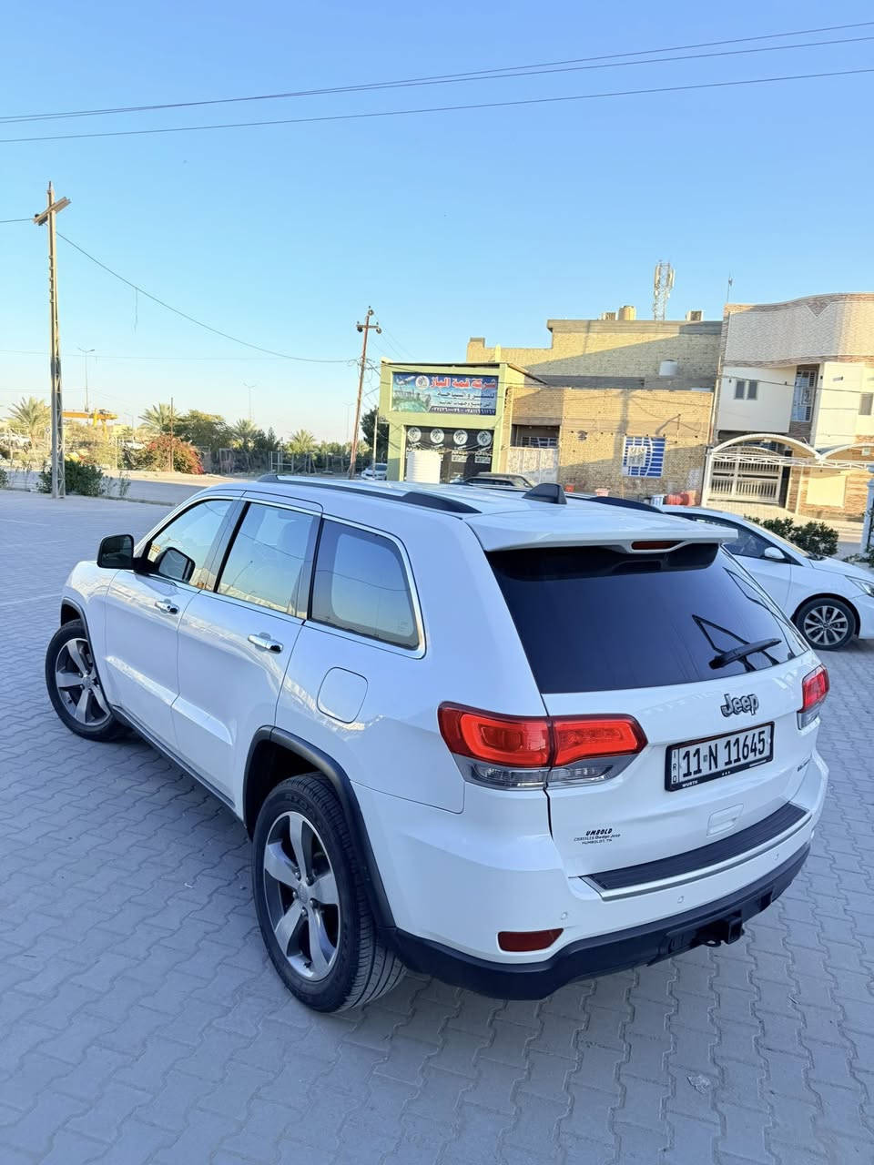 جيب  شيروكي فئه لمتدد عدا فتحه موديل 2015 شاشه جبيره جلد داخل بيجبي كهرباء رقم بغداد تحويل مضمون ماشيه فقط 96  اصل سبير منازل بيها قطعتين بدون دواخل جاملغ +بنيد  وبقيه مكفول مكاني النجف للاتصال ***********
السعر 181 ورقه بيها مجال
