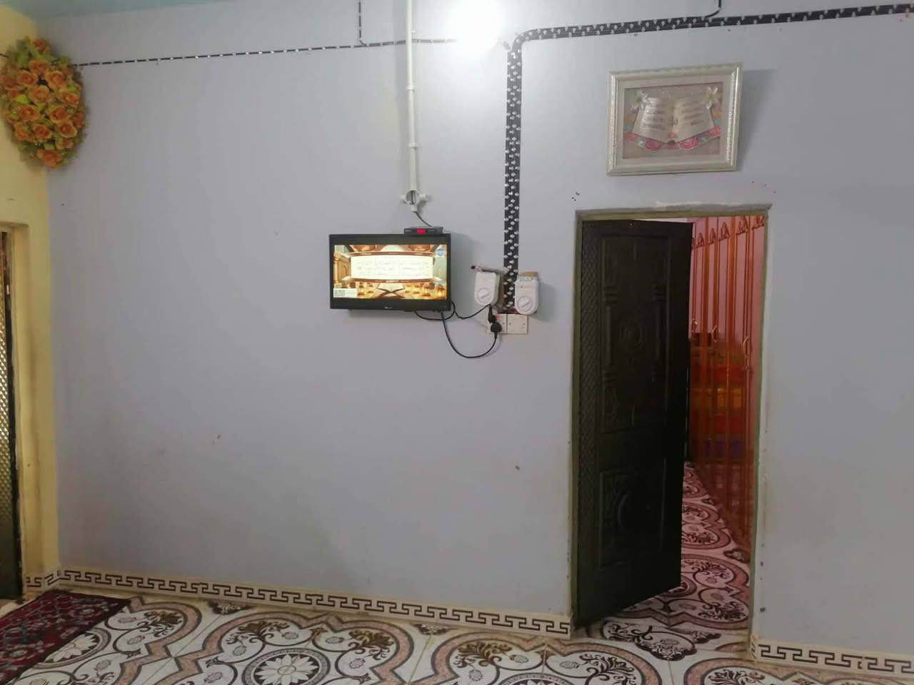 بيت للبيع المساحة 550م
البيت متكون من 3 اغرف 2واصلات للعگادة 
مبني البيت غرفه وصاله ومطبخ وحمامات وقطعة ورة البيت مامبينة السعر ...33...وقابل للتفاوض

مكان البيت البشطيط قرب المجزرة 
 
مروج العقارات


**إذا كنت صاحب هذا الإعلان وتريد حذفه لأي سبب، رجاءا أرسل رسالة إلى الدعم الفني**