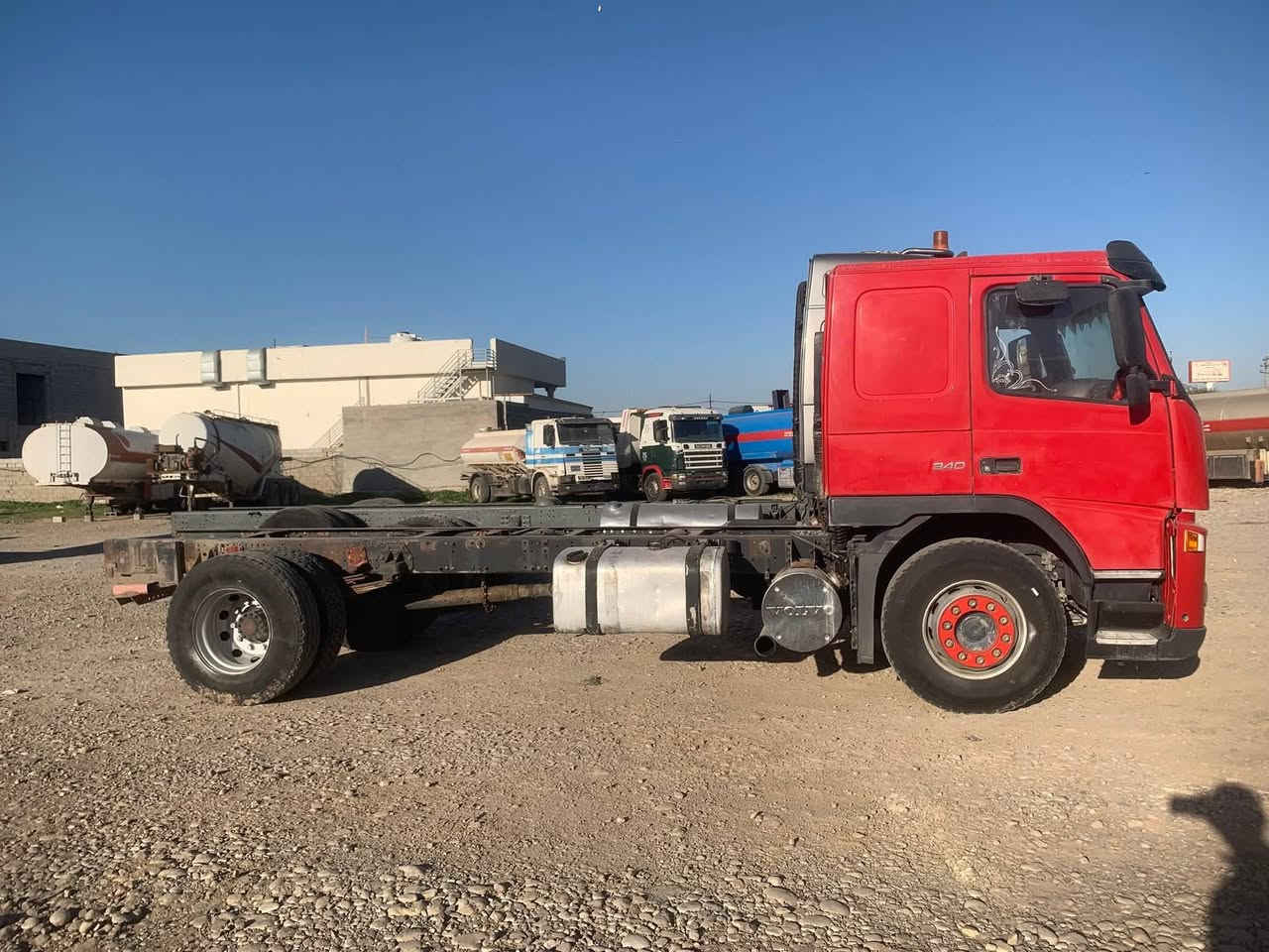 فالفو شيطان FM/340 كير عادي 3/3 تك اكسل سبرينك بسنوية تنكر تكدر تغير الصنف سنوية جديدة لحد 2031 وهزة وفحص جديد وطول شاصي 6 امتار ومكفول وكير ومحرك واكسل وقمارة بشرط وشرط التحويل
فالفو شيطان FM/340 كير عادي 3/3 تك اكسل سبرينك بسنوية تنكر تكدر تغير الصنف سنوية جديدة لحد 2031 وهزة وفحص جديد وطول شاصي 6 امتار ومكفول وكير ومحرك واكسل وقمارة بشرط وشرط التحويل دوشمة جديد قمارة بدون صبغ 

موديل / 2005

السعر / 205 بي مجال

***********
