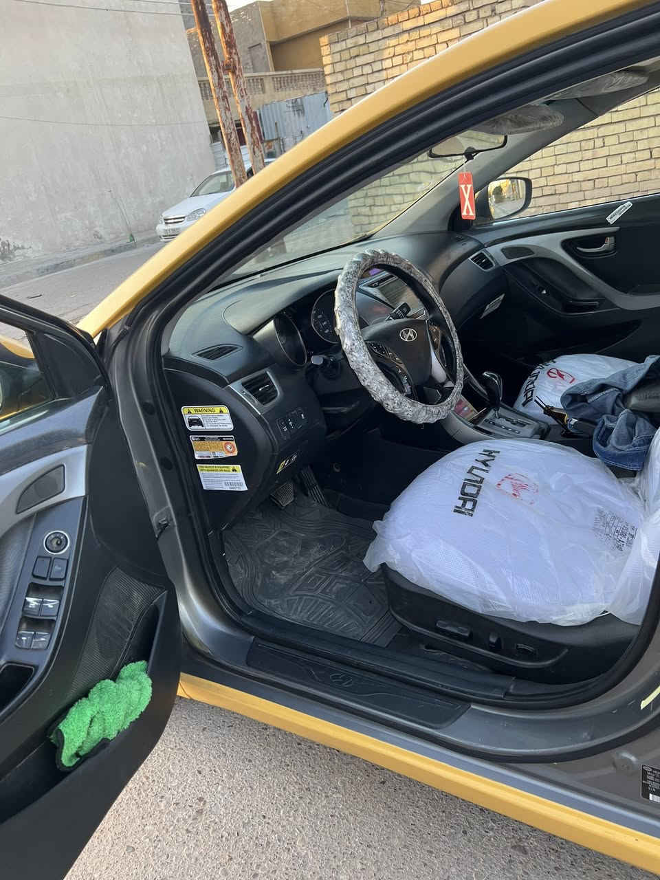 النترا 2013
حادثة جاملغ فقط

فول موصفات فتحه

بصمه

وبيهه بالعراق بدايه حوض 

مكينه1800 دوش

مكينه وكير جدد بدون فتح شرط

تخم تاير

صدر جديد 

بسمي رقم انكليزي 

تبريده ثلج

السعر88

مكاني بغداد المعامل


**إذا كنت صاحب هذا الإعلان وتريد حذفه لأي سبب، رجاءا أرسل رسالة إلى الدعم الفني**