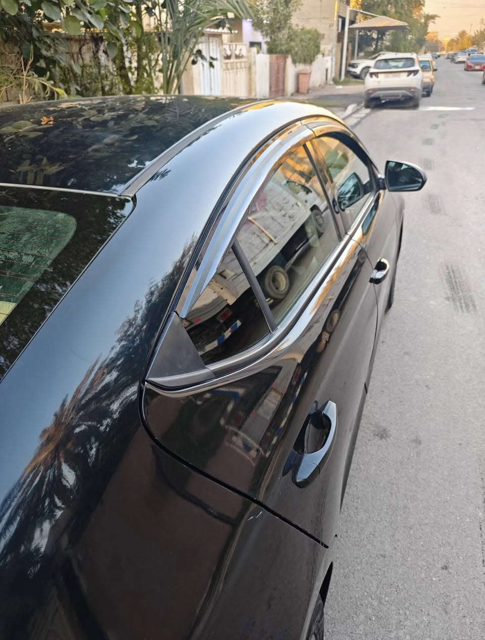 السلام عليكم انترا لبيع  مديل 2018 وارد امريكي حادثه جنطه رقم بغداد مشروع وطني سياره نضيفه مكينه كير مكفول  مكان سياره بغداد شارع الكفاح هـ ***********
