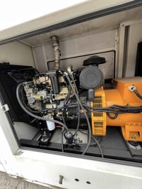 عرض 👈🏼موالد بيركز انكليزي اصلي 88KVA 👈🏼كاتم نسبه 100/100 👈🏼المحرك بيرك...