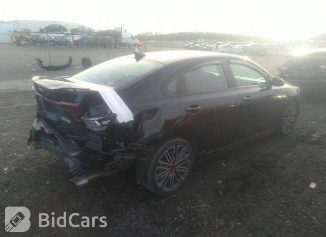 سلام عليكم فورتي البيع موديل 21رقم بغداد معوقين مكان بغداد ***********
