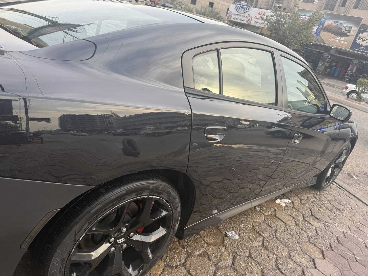 شلونكم
السلام عليكم للبيع جارجر sxt 2015  ماشيه ١١٨m بيع او مراوس بجيب مع الفرق السياره السياره معروضه. ب ١٦٠ سونارهه موجود  وتشلع عيوني ولاتسالني شبيهه مابيهه كير مكينه تبريد خير من الله داخل  نضيف بايعلك سياره صبغ عام.  مكانهه بغداد الكراده ***********
