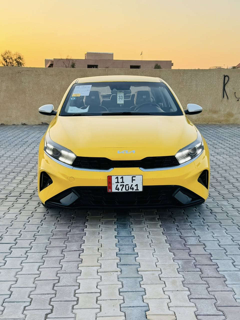 للبيع كيا فورتي 2022رقم بغداد دولي تحويل مباشر هزة جديدة سنوية لل29ستوني محولها سيارة مكفولة من الضربة والتبديل سيارة فول موصفات 1/1بصمة كشنات جلد كشنات تدفئة حساس خلفي رادار  سايد بريك دكمة اوتو هولد كامرة خلفية دائمية تحديد مسار قيادة ذاتية مري شفط عند القفل ترحيب لدات سماعات ستيرو شحن واير لس سيارة جاهزة ع الاخير مكينة وكير ع وضع الشركة برغي ممفتوح بيها تخم تاير حدادية 100‎%‎شرط مال جناي متصرف عليها الف واحلى من صور مكينة 2000دوش السعر 137 وبيها مجال خابر وتدلل للاستفسار ***********
