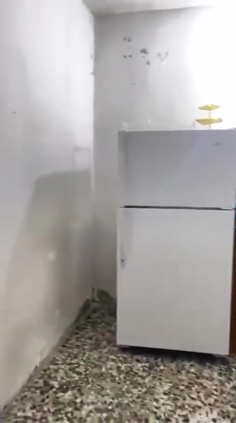بيت للبيع

ابودشير نهاية شارع ابوخليل القصاب الحواسم

السعر مناسب جدا

رقم الهاتف متوفر واتساب

***********
