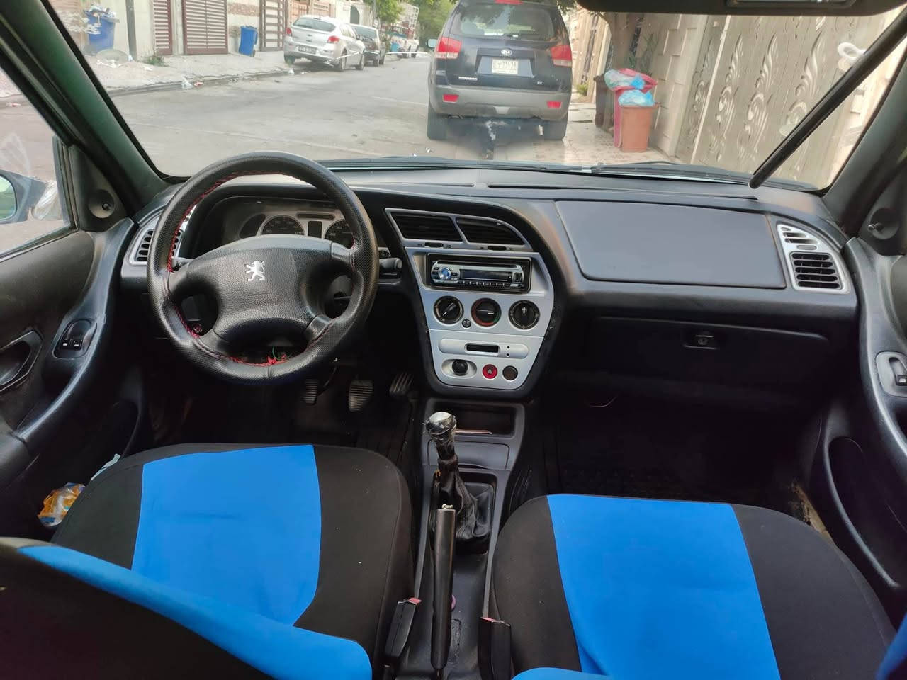 السعر$50    306  بيجو حرة بغداد ٣٠٦
🔵محرك حاوية بشهر5  لوك  نشطة ناعمة
🔵  ❄تبريد ❄
🔵 باسمي تحويل ثاني يوم سنوية لل2030 هزة جديدة نهاية شهر الرابع  مسويها..غرامات صفر
🔵 سيارة ادامة كاملة فلاتر منظومة بانزين تخم نوزلات بلكات 
 فيتبم كاربيد اصلي  جديد+فيتبم احتياط وقاعد+ 
🔵باتري جديد بعده بضمانه   
🔵..شادلها مراوح عاصفة للراديتر مال كصه وحاضنة   وراديتر جديد حماوة انسااا 
🔵ضرر جمالغ وبنيد(بدون دواخل)
🔵دبلات والصدر امامية مبدلة بشهر ١١ مال كصة+  كامل+صدر خلفي زين ما بي مشكلة...مشط ستيرن تبديل مال حاوية  +دهن  اصلي
🔵كلج تخم كامل تبديل تركي وتصفير فلاي ويل شهر١٢
🔵جويتر وحساساته تبديل مال كصه جديد     
🔵تبديل زوج تايرات امامية جديد لك شهر١١... ..والخلفيات نظي
🔵تبديل عقل محرر       
🔵ترايك وين متريد شرط امشي ١٦٠ وروح   سياراة جاهزة مال جناي دهن وبانزين كلشي مكتوب اشوفك بالصور وبالفحص غراض قديمة موجودة.. عيوب شغلات كمالية بسيطة  
***********   واتساب او اتصال
