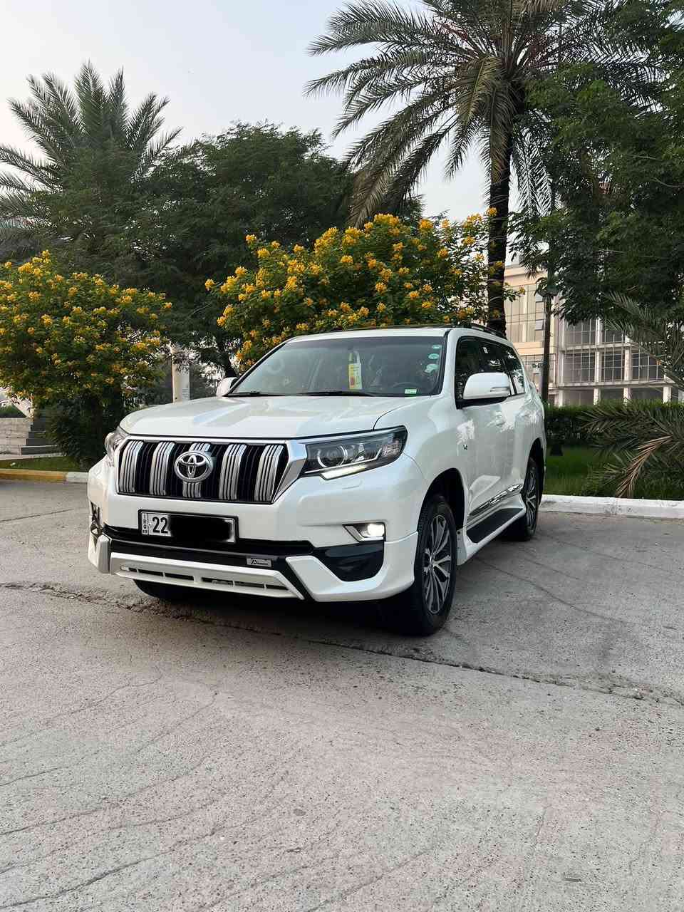 السلام عليكم 
 بعد التحية والاحترام

برادو 2022  TXS خليجي ضمان ساز 

6 سلندر  4000  سياره كفاله عامه  لاصبغ ولا تبديل ولا شخوط  ولا بارد  ولا حالوب ولا دبل كود حتى الدعاميات كير مكينه  كله بشرط 
الموصفات 

سلايت 
بصمه
شاحن واير لس
كشنات جلد اصلي بلادي قرميدي 
كشنات اثنين كهرباء
مطفئه اماميه 
تشغيل عن بعد
ترحيب 
اناره هالوجين 
فور ويل 
دبل تانكي
اضوية ليزرية بالدوسه
مر ي شفط 
3 قطع تبريد
هوك
ثلاجه 
بخاخ لايت 
وباقي الموصفات المعروفه 
ماشيه 45  الف   حقيقي شرط الفحص  

كتلوكاتها وكاعياتها وبصماتها كلها وياها 
رقم اربيل بأسمي 

السعر 438وبيها   مجال بسيط 

مكانها بغداد العامريه 

***********
