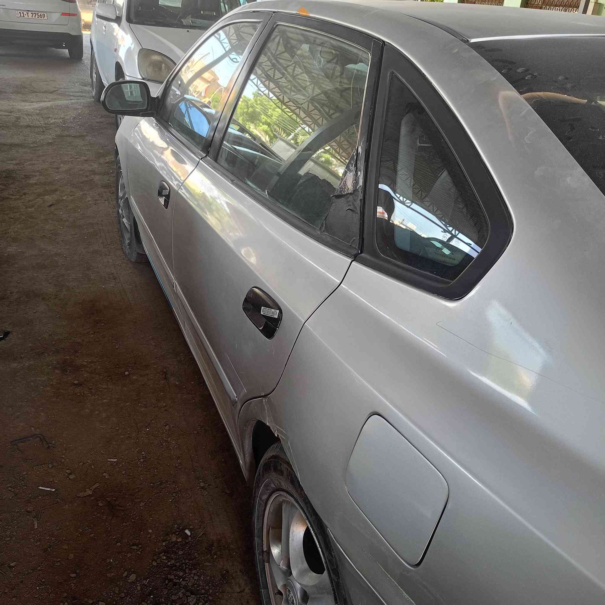 سياره الانتره 2005 ..كير محرك تمام..تبريد شغال سنتر لوك شغال.باتري جديد .. شاشه مع كامره خلفيه ..سنويه ما ساقطه....مصبوغه عام بيهه خسفه بسيطه بجاملغ الامامي الايمن..
رقم دولي ذي قار..مكاني كربلاء وراعي سياره هم من كربلاء...السعر 58 وبيهه مجال..***********
