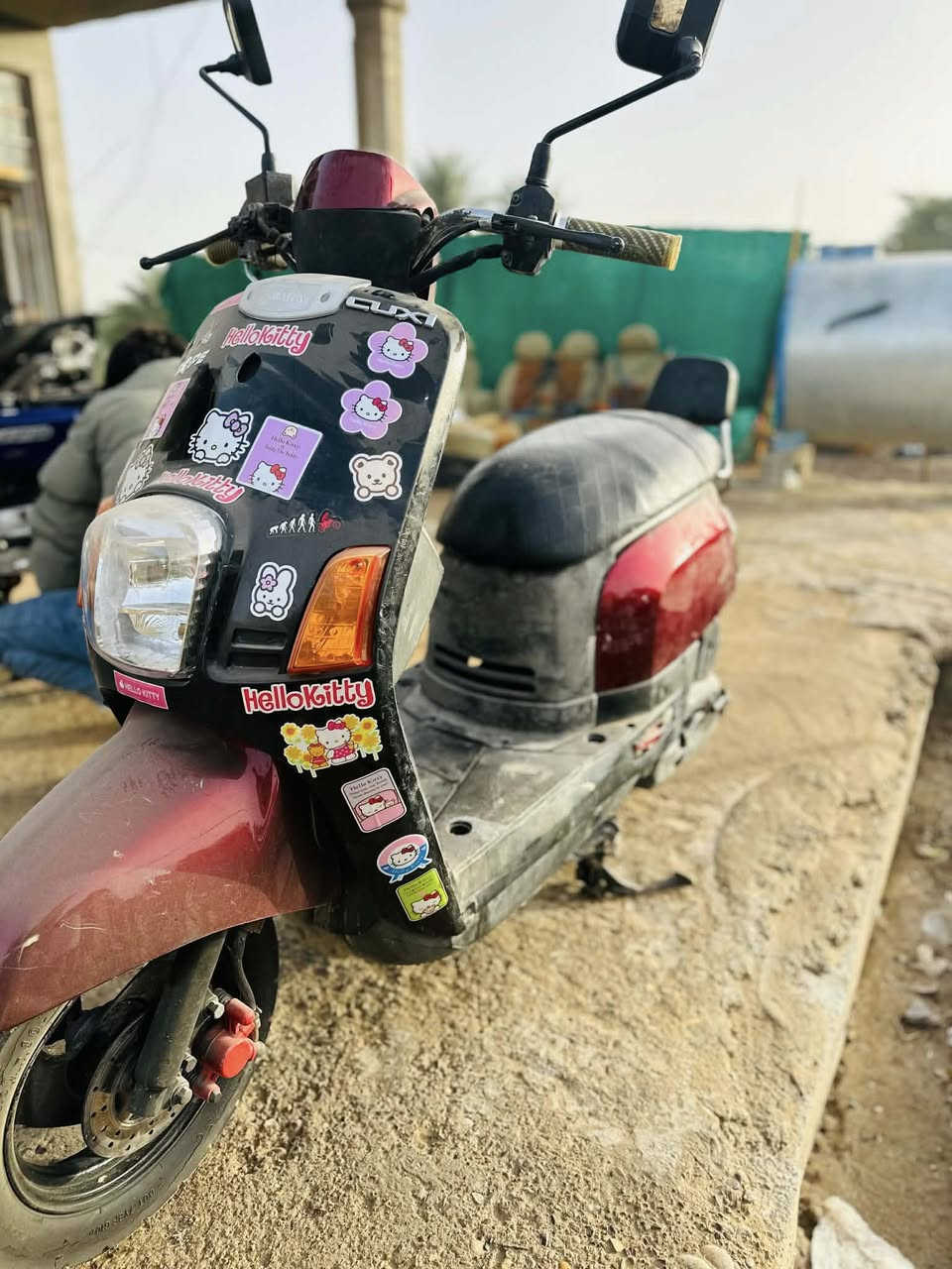 سلام عليكم بوليس كابريتر البيع مراوس
دراجه بيها مكينه حاويه بلاديه بس كفر مبدل 

نقصها باتري هندر واحد مكينه متنسمع حلوه 

سعر 350 مكاني بعقوبه هـ ***********
