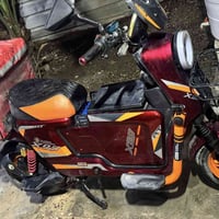 x900 • خمس بطاريات • مستعمل شهرين