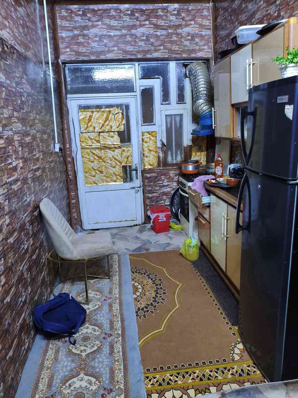 سلام عليكم
بيت 100متر بشارع علكم الشبلي وره اسواق الاخوين واجهيه 6اونص غرفه وصاله ومطبخ وصحيات ومكشوفه بس البراني بعده السعر 16
رقمي***********
