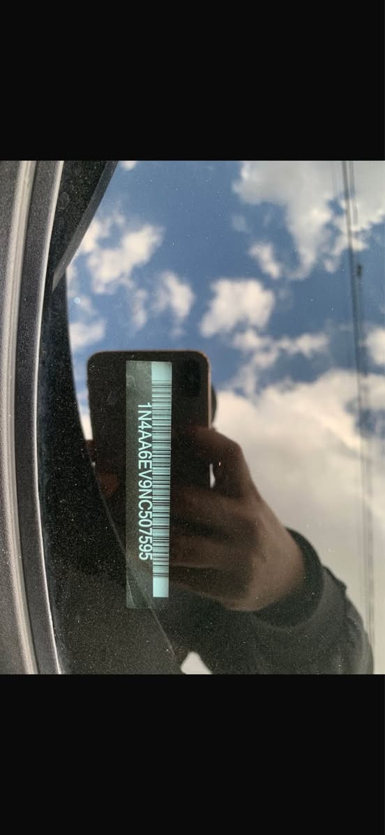 نیسان ماکزیما 2022 
م / SR , midnight فوول 
رەقەم و سەنەوی نوێیە 
ڕۆیشتن / 92 هەزار کم 
مەکینە / V6 گێڕ و مەکینە کپس 

سبوغ / چاملغی پشت ، لەگەڵ دوو پەڵە سبوغ لە دەرگا و چاملغی سایق 
دەرگایەک بیلاد گــــــــۆڕاوە 
ئێڕباگ سوکان شان ، 
کەمەک ناو دەرگای سایەق

نـــــــرخ ( 145 $ ) أربيل, العراق


**إذا كنت صاحب هذا الإعلان وتريد حذفه لأي سبب، رجاءا أرسل رسالة إلى الدعم الفني**