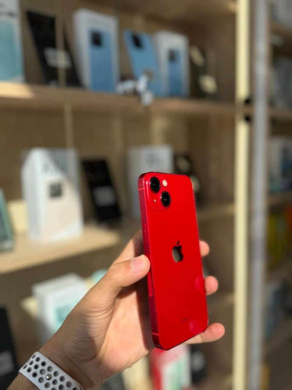 13 عادي
ذاكرة 128
شرق اوسط
دبل سيم كارت
بطارية 89
مستبدل شاشة اصلية
سعر 350 الف
***********
