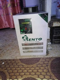 البيع عاكسه 20 امبير نظام 24 أربع بطاريت سعر 750 07709555136