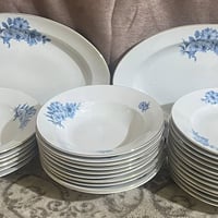 طقم ٢٩ قطعة • بلغاري مختوم • غير مستخدم