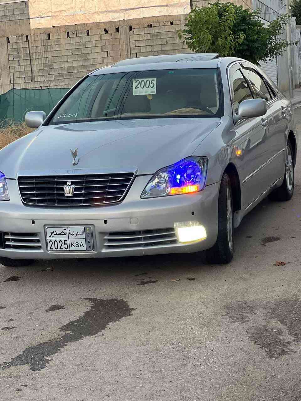 بەناوی خوای گەورە 
شاهینە موس موس 
فول فول
2005
گەورە بە گەورەی بێ دوکەڵ
کامل مەسروف
دەعمو لێدرو سەقف و کەڤەری بە شەرت 
بویاخ دوپارچە ئەوروپا
سلاید جڵد هیتەر سەلاجە ڕادار 
چوار کوشن کارەبە چوار کوشن هیتەر 
پەردە مەرکەزی 
ڕۆنی گێرو مەکینەی تازە 
برێکی بەسراوە 
هەلبجەی شەهید 
***********
*********** حلبجة, السليمانية
