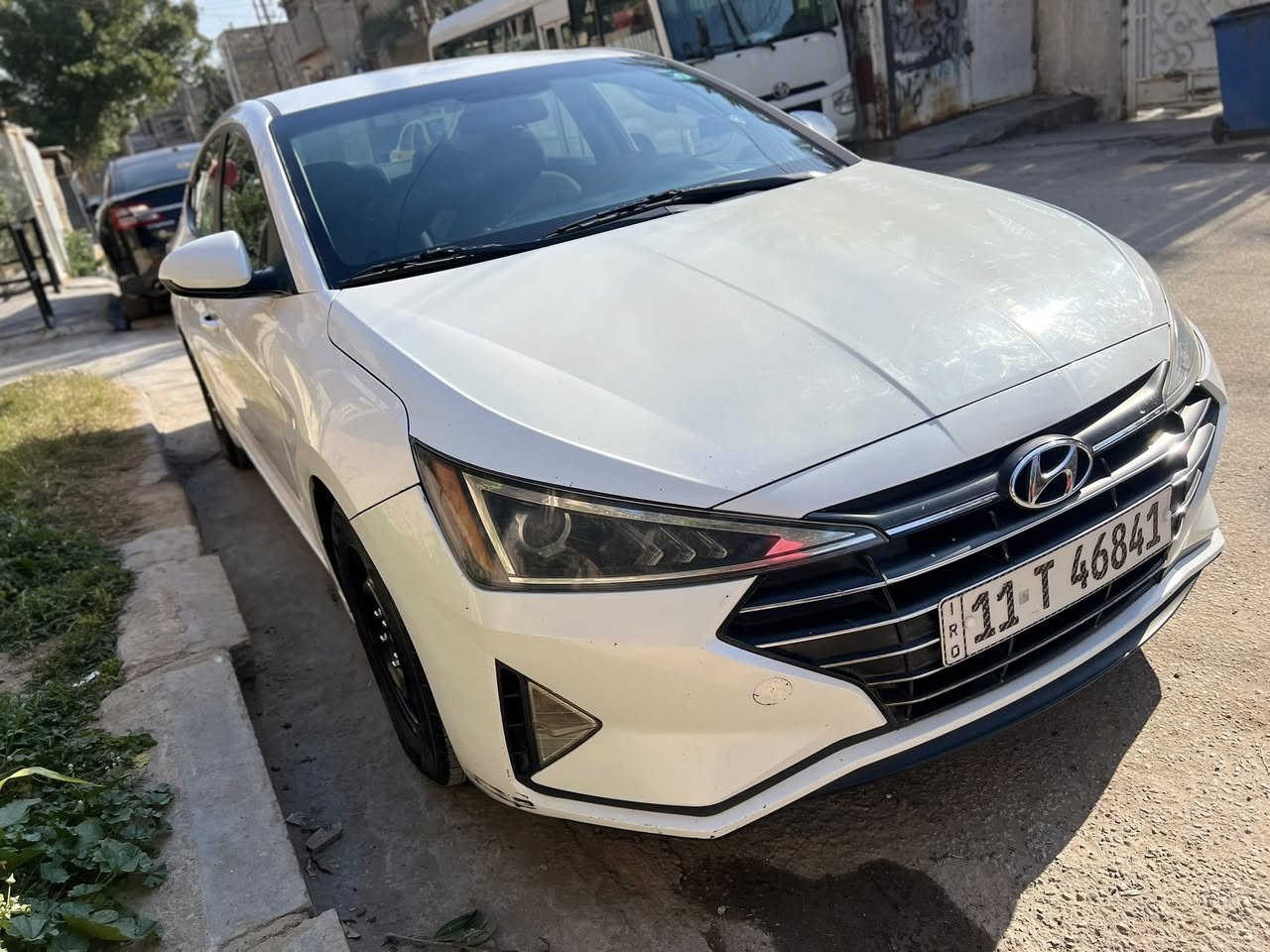 السلام عليكم 
للبيع النتره مديل 2019 بدون ايرباك 
وارد امريكي بنيد مبدل نفس الون فقط مكفوله من شاصي والغد وبيه شوي بارد 
كير اي تي مكينه 2000 مكفوله لابخار ولافتح
ماشيه 63 صدر خلفي امامي جديد تخم تاير جديد
بطن كله جديد 
مكاني بغداد 
موبايل ***********
السعر 135 وبيه مجال
