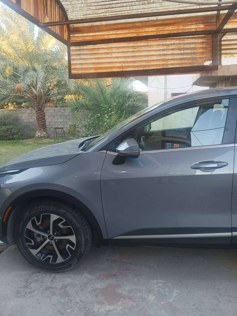 السلام عليكم..
سبورتج 23 وارد امريكي رقم اربيل الجديد سنويه باسمي 
حادثها جاملغ امامي صفحة السائق ..
اللون ؛ سموك سمائي 
الممشى ؛31 الف كيلو متر 
المواصفات:
بصمة وبصمة ابواب وتشغيل عن بعد 
شاشه متصلة الاندرويد والكار بلي 
تبريد لمس قطعتين 
أوتو هولد واتو ستوب
مانع انزلاق وهاند بريك بصمه 
حساسات ورادارات 
اشاير بالمري مع نقاط عمياء 
مود درايف ثلاث انظمة قيادة
كرسي كهرباء مع تدفئة متقاعد
كراسي جلد وارضيه جلد
منافذ شحن TPC بالكشنات
محرك GDI 2500 المرغوب
ويل 19 نيكل 
تحديد مسار 
صور الحادث بالمنشور
السعر (192)
ه‍ ***********
