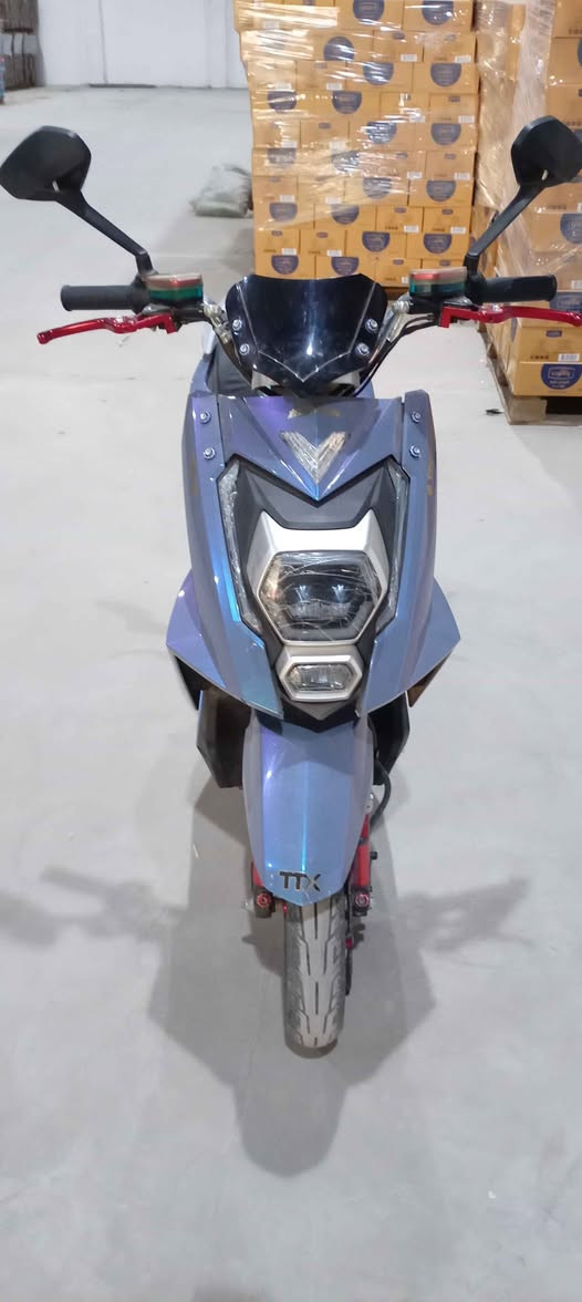 دراجه شحن 5بطاريه الشحن فول لشراي بيهه مجال 
السكن القيله حي القائم شارع مرطبات سبونج بوب 
*********** البصرة, العراق
