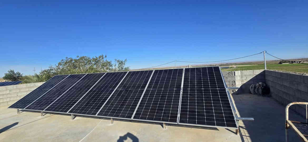 تم بحمدالله تنصيب منظومة طاقة شمسية بقدرة 
14 اميير نهاري و 12 امبير ليلي 
الواح بقدرة 615W  نوع لونجي ضمان 15 سنة
انفيرتر GROWATT  6Kw   ضمانة سنة استبدال 
بطارية ليثيوم 15Kw  من شركة GENIXGREEN  ضمان 10 سنوات 
للاستفسار الاتصال:-
***********
***********

GenixGreen Iraq 
GenixGreen 
المركز الذهبي-Golden Center
