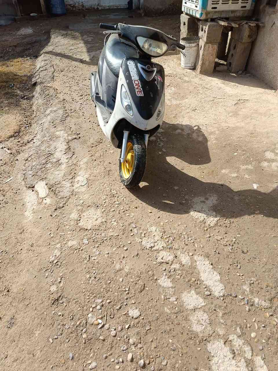 سلام عليكم دراجة ماكس منغولي دراجة خير من اللة شلعة ومعدل انطيك تراي وين ما يعجبك محركهة خير من اللة صوتهة ناعم دراجة يرادلهة بس يدات مال دكم بس السعر 450وبيهة مجال شي بصيط حك جيتك مكاني دورة هورجب الاتصال ***********واتساب ***********بيع مستعجل
