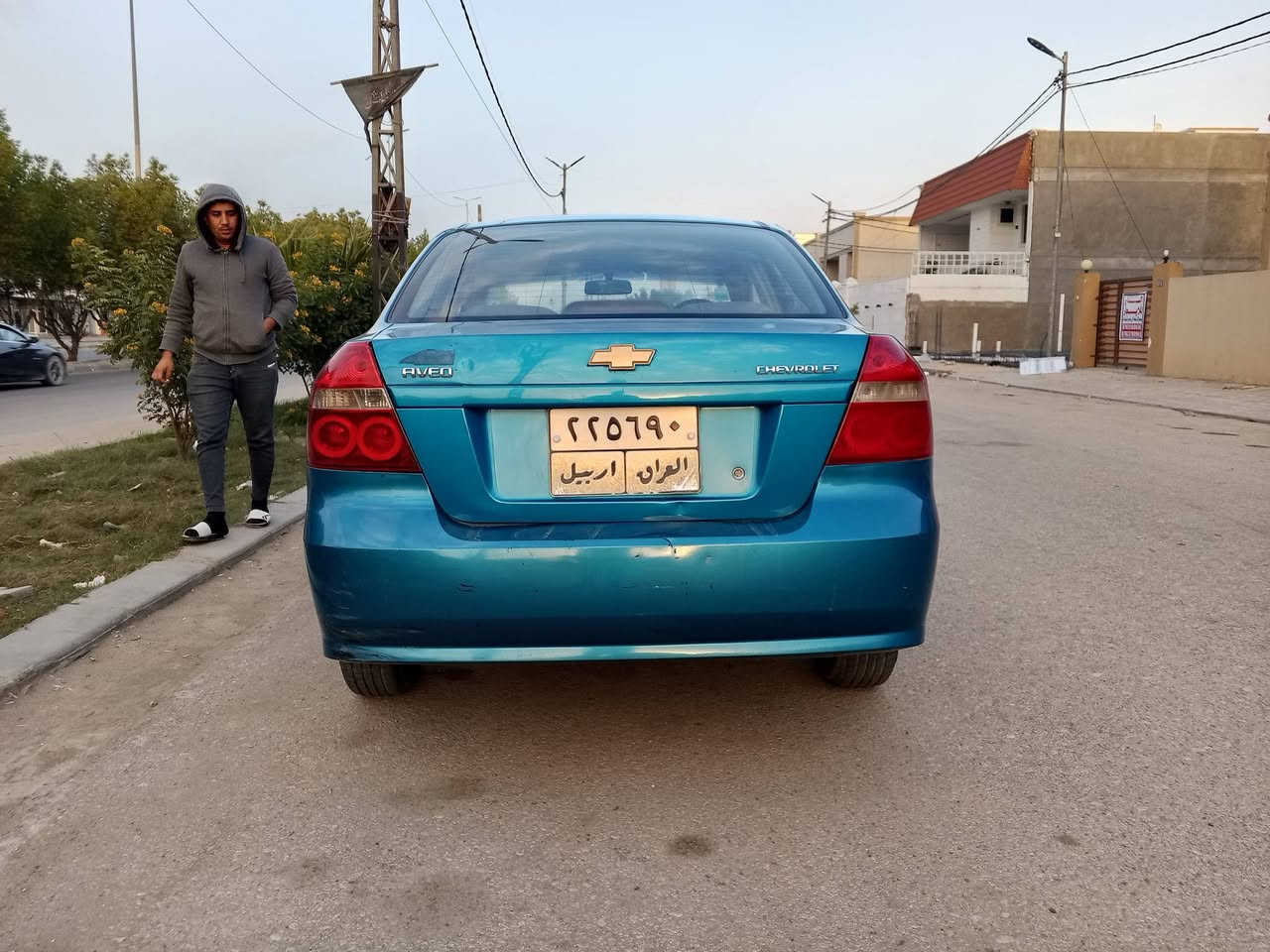 افيو موديل 2009 كوري 
مكفوله من ضربه وتبديل 
بيه 3 قطع صبغ فقط 
مكينه وكير جدد شرط 
حداديه جديده 
تخم تاير 
مال جناي 
 رقم اربيل تريد وكاله تريد مداور 

سعر 57 وبيه  للشراي 
 
مكانه نجف  
***********
