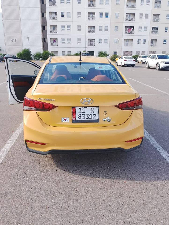 *********** للبيع اكسنت 19 محرك 16 قطاره البنزين وكيرat المرغوبه ليبل واحد مكفوله دواخل  سونار هم موجود سعر 116 وماكو هيج بل سوك سعر وشرط. سونار هم ماشي 90 دخل الونين جلد مكان حي سكر
