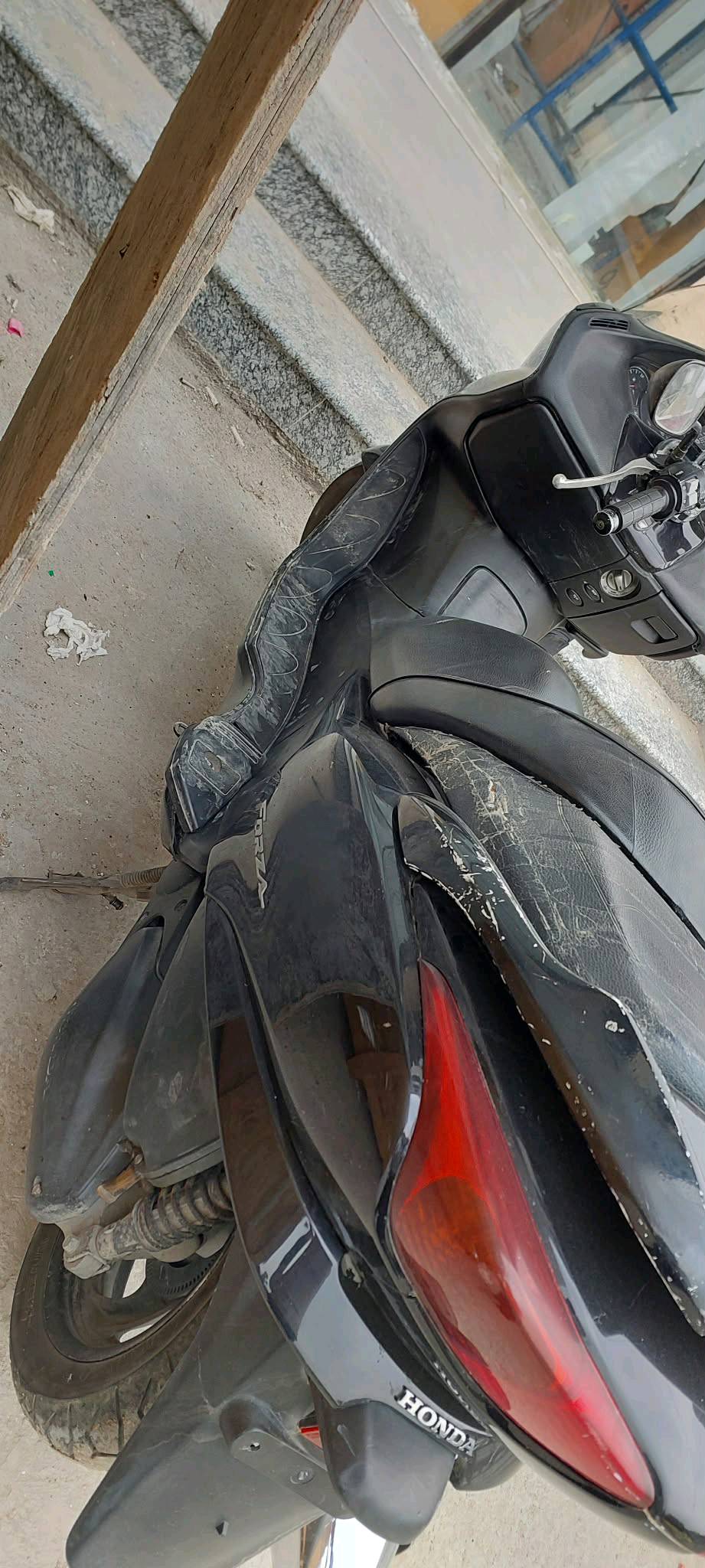 فورزه 8/0 للبيع مكينه وكير وكهربائيات كله مكفول ما بيه اي نقص 
بغداد جسر ديالى القديم 