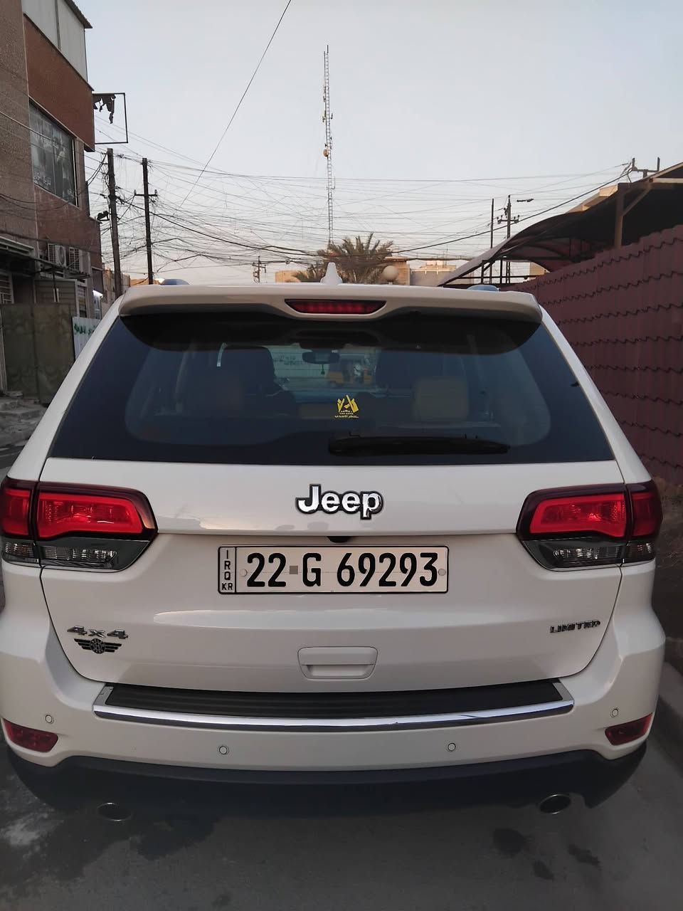 السلام عليكم
للبيع او المراوس حسب القناععة
جيب مديل 21 خليجي هارلم
فول موصافت
فتحت سقف بنوراما
شفتات
شاشة كبيرة
رارارت 360 درجة
مانع انزلاق
اوتو هولد
تحديد مسار
تحكم سيارة كامل شاشة
السيارة بهة صبغ حافت البنييد وحافت والجاملغ
شاصي لغد كفالة السونار موجود سيارة جديدة واحلا من الصور
السعر 325 وبيه مجال شي بسيط
للاستفسار
***********
