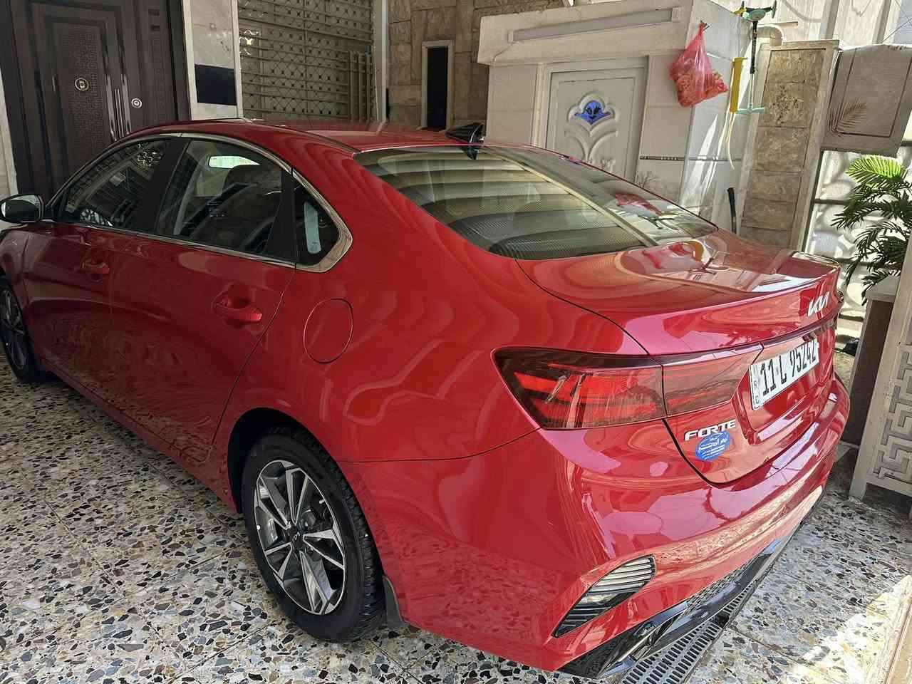 للبيع أو المراوس فورتي 2024 رقم بغداد بإسمي وارد أمريكي كندي حادثه جاملغ وربع البنيد صور حادثه مرفقه بالمنشور ماشيه ١٨ ألف مكاني بغداد ايرباك سستم مرجع كامل سعر ١٥٨ وبيها مجال ***********
