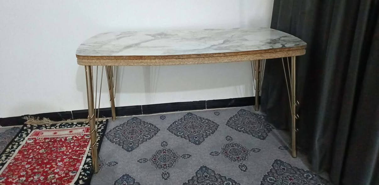 ب١٥٠  وبيهن مجال بسيط ٥ كراسي مكان مشخاب بس لشراي يتفضل خاص


**إذا كنت صاحب هذا الإعلان وتريد حذفه لأي سبب، رجاءا أرسل رسالة إلى الدعم الفني**