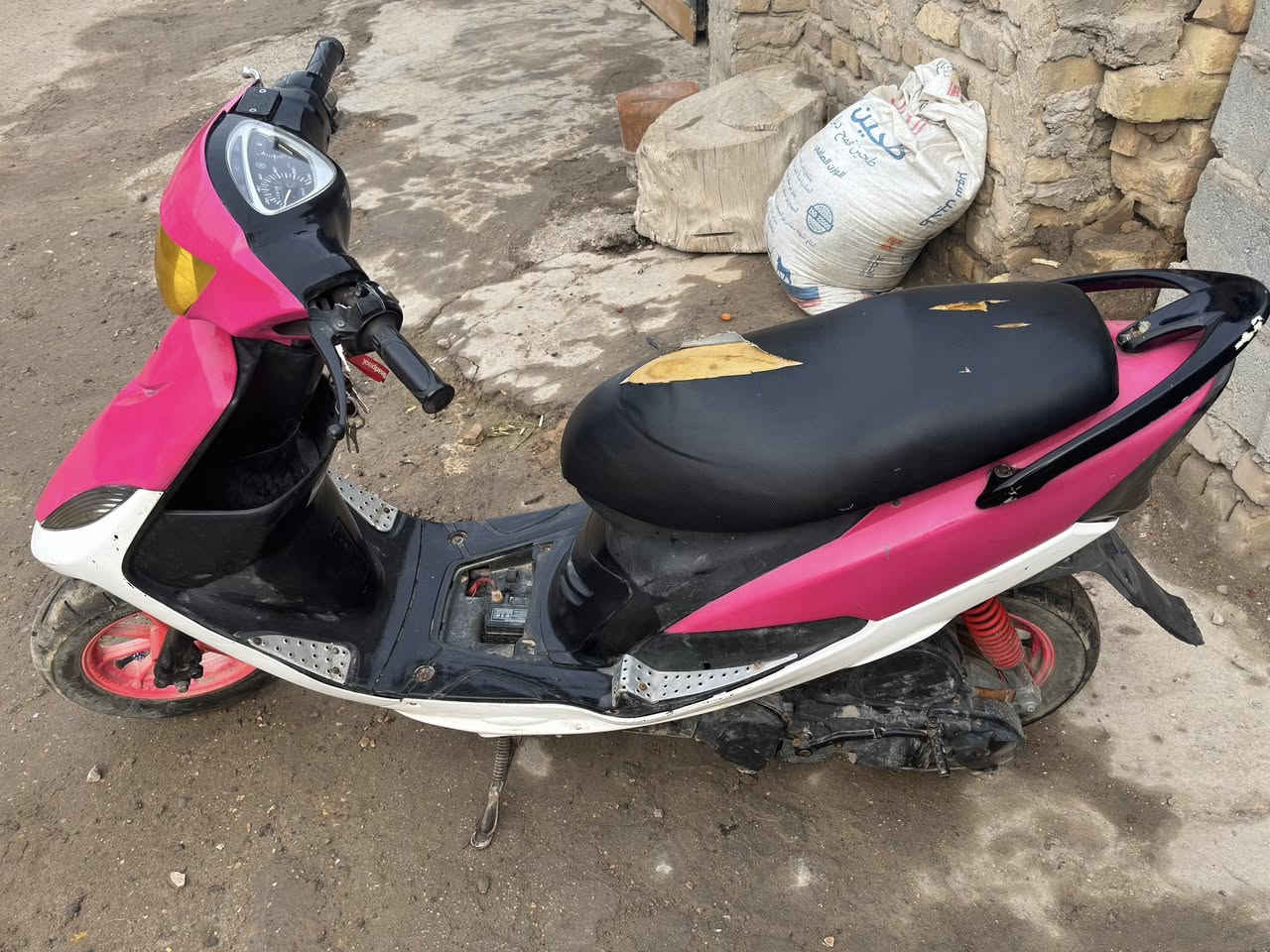 ماكس عدله للبيع. صلنصه رياضي  صوت طرب  وسلف رياضي شغاله كلها هورن اشاير لايت خلفي سلف نص نكره هندر شغال مابيها اي نقص تجي تفحص وتاخذ  السعر بلخاص


**إذا كنت صاحب هذا الإعلان وتريد حذفه لأي سبب، رجاءا أرسل رسالة إلى الدعم الفني**