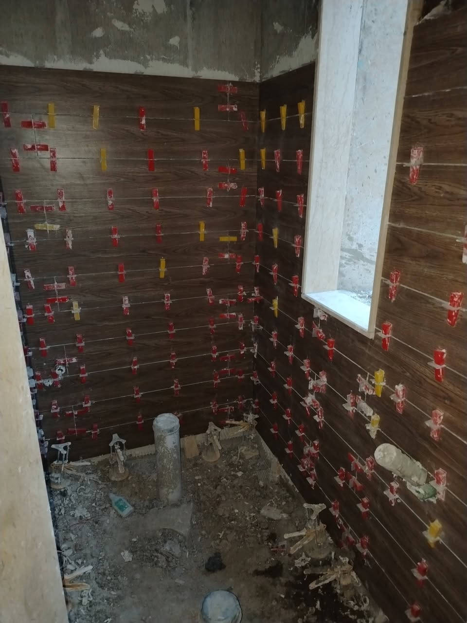 اسلام عليكم كادر عمل بورسلين وأمرمر بيسعار مناسبه /***********
*********** ابو انس
