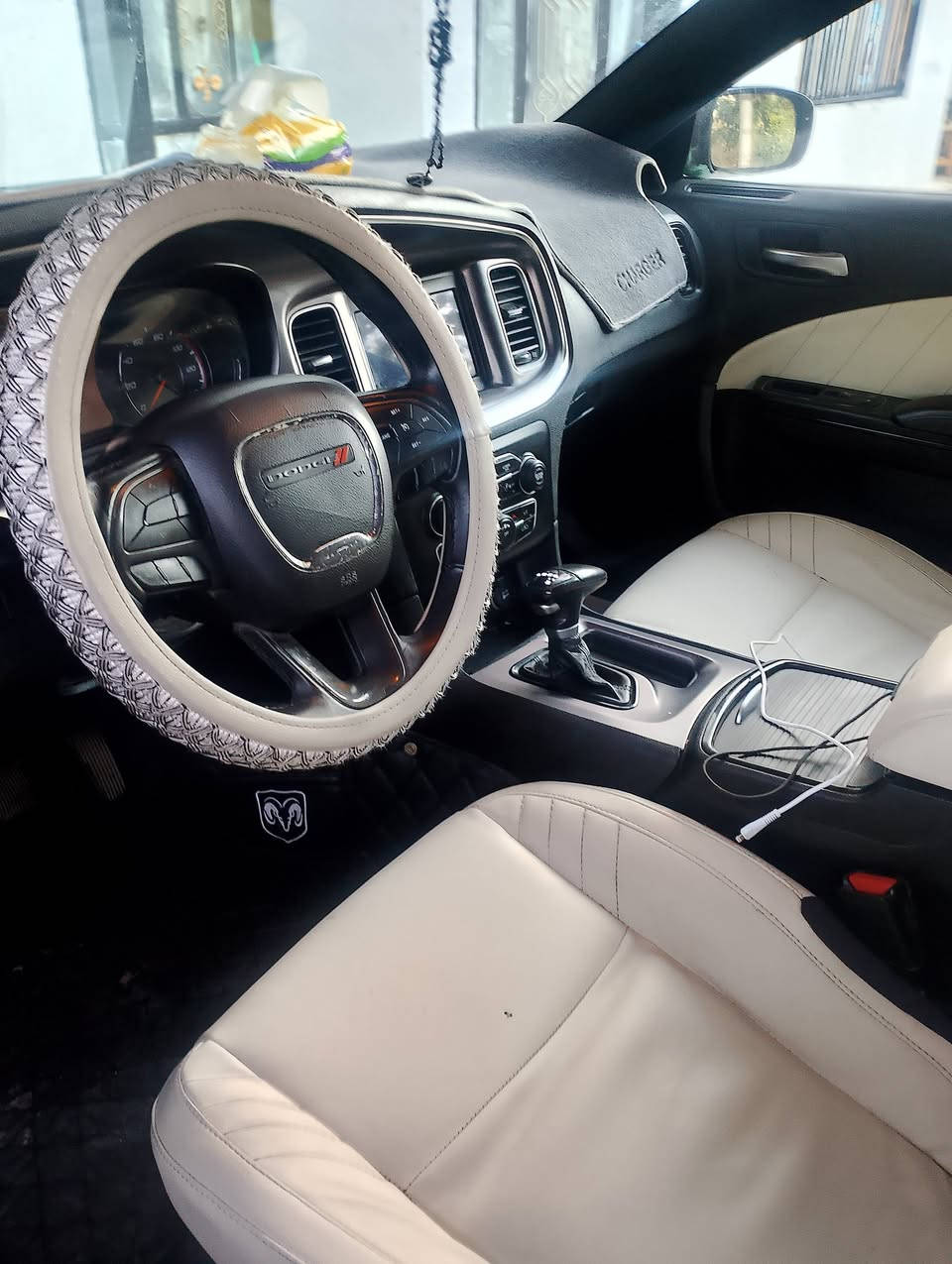 اللهم صلى ع محمد وال بيت محمد موديل 19بدون ايرباك حداديه جديده تخم تايرجديد باتري جديد سياره باسمي سنويه وهزه جدد ***********
