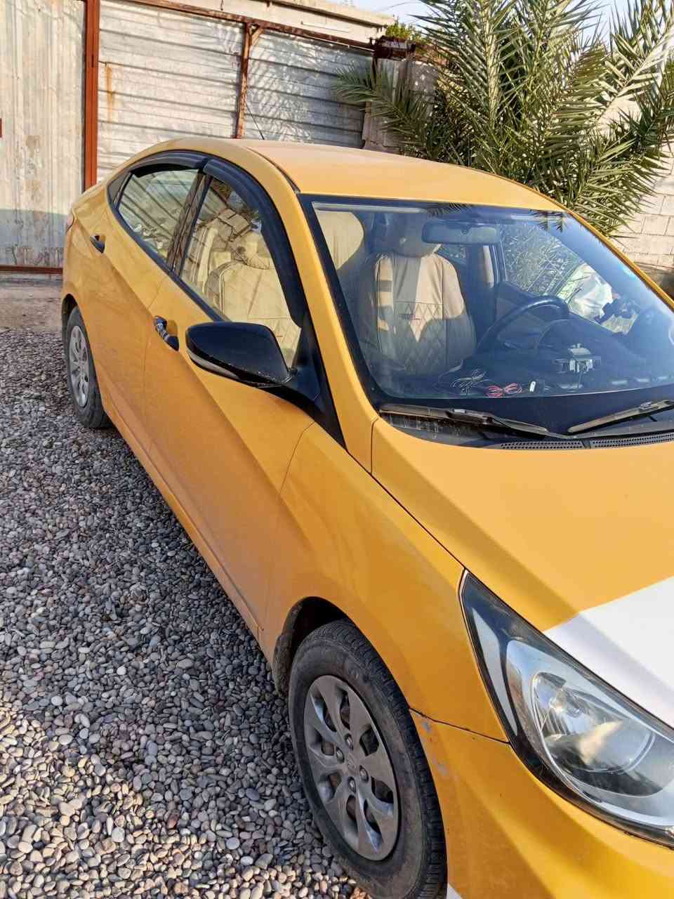 سلام عليكم الرقم *********** اكسنت 2013 خليجي للبيع مكينة 16 بطاقه بانزين نقابة مصفر مشروع وطني بأسمي سيارة حلوة سنوية يومين ساقط مكان السيارة كركوك طوبزاوة السعر 90 وبي مجال كركوك, العراق
