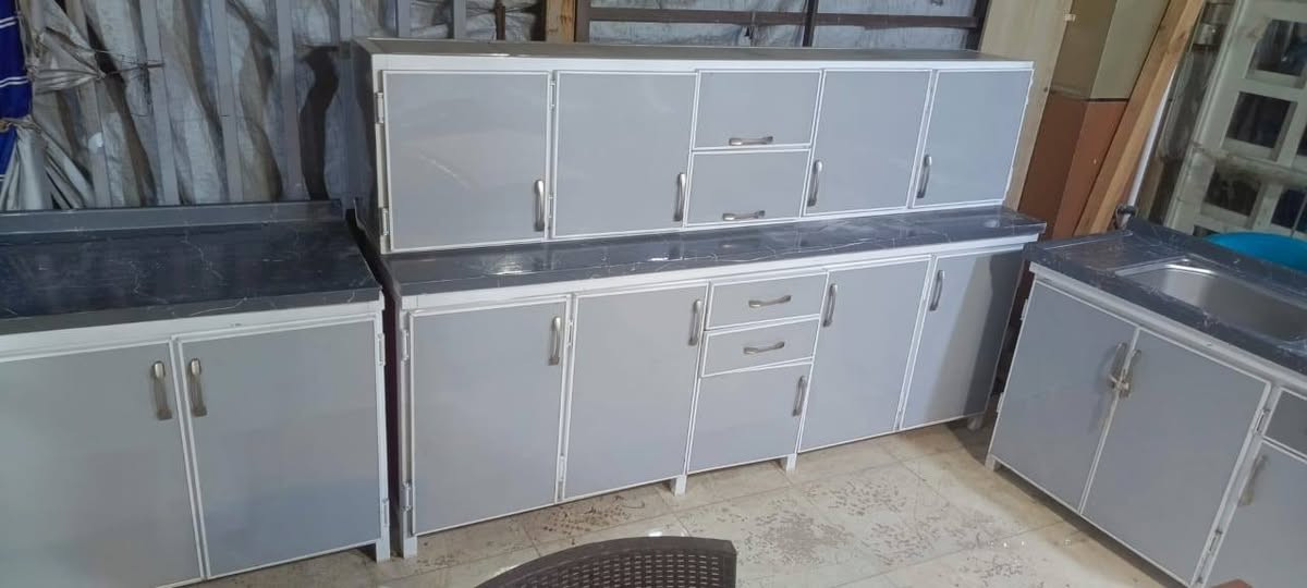 کەوەنتەر4پارجە سەروبن5دەرگا مەخسەل3دەرگا2دەرگاش بە جیا هەمووی سەریان مەرمەرە زۆر پاک هەولێر 5عەسارۆک نزیک مەلەوانگای ئاریان.*********** أربيل, العراق
