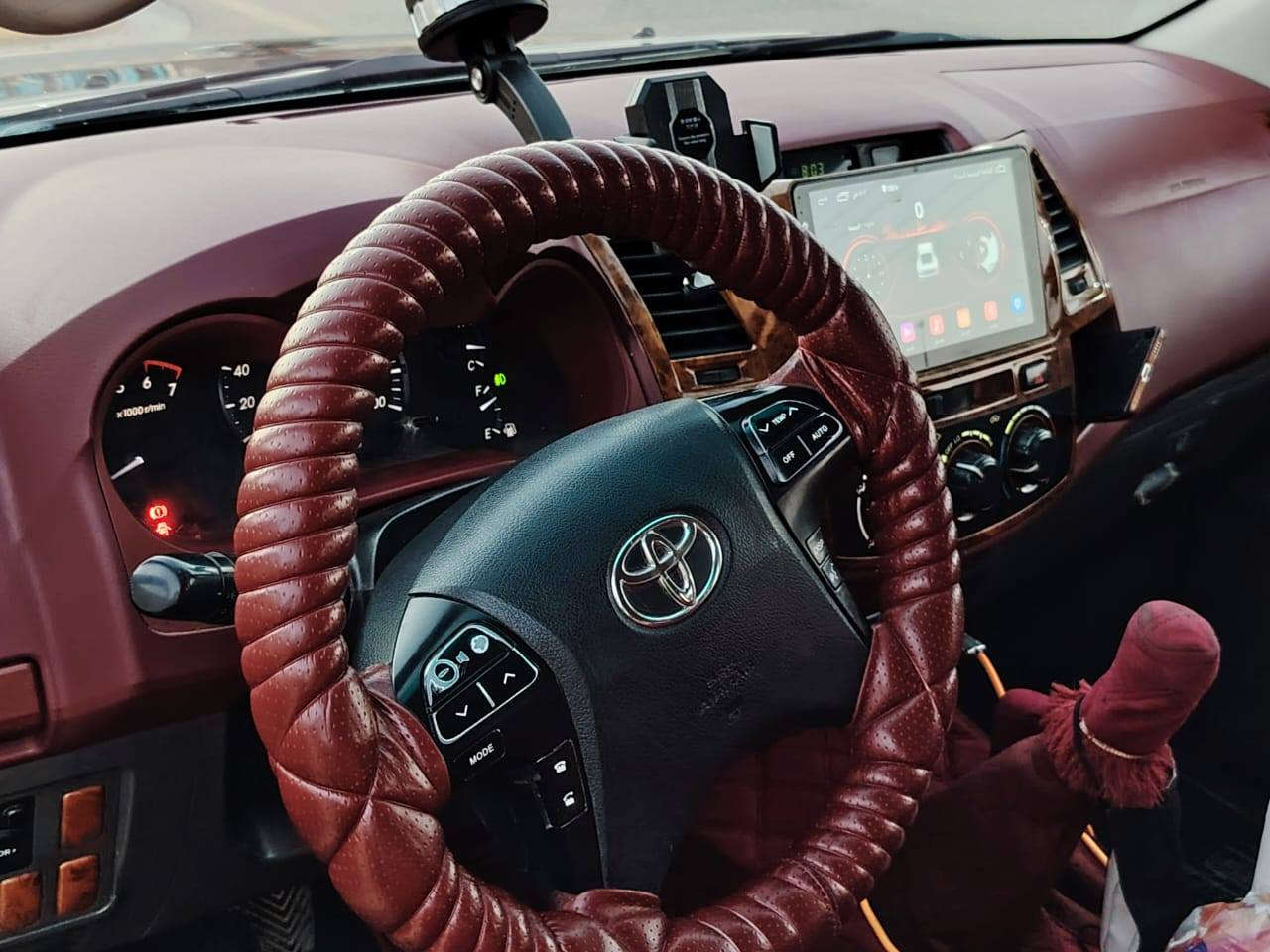 تويوتا هايلوكس
2015
دفع رباعي گير عادي 
رقم اربيل الجديد 
تحويل ثاني يوم 
هزه وسنويه بعدهن جدد 
السياره بعدهه على وضع الشركة 
ماشيه 200
محرك شرط 
السياره فول موصفات كويتي 
مكان السياره الانبار حديثه 
***********
للاستفسار اتصل غير متواجد على ماسنجر 
@إشارة
