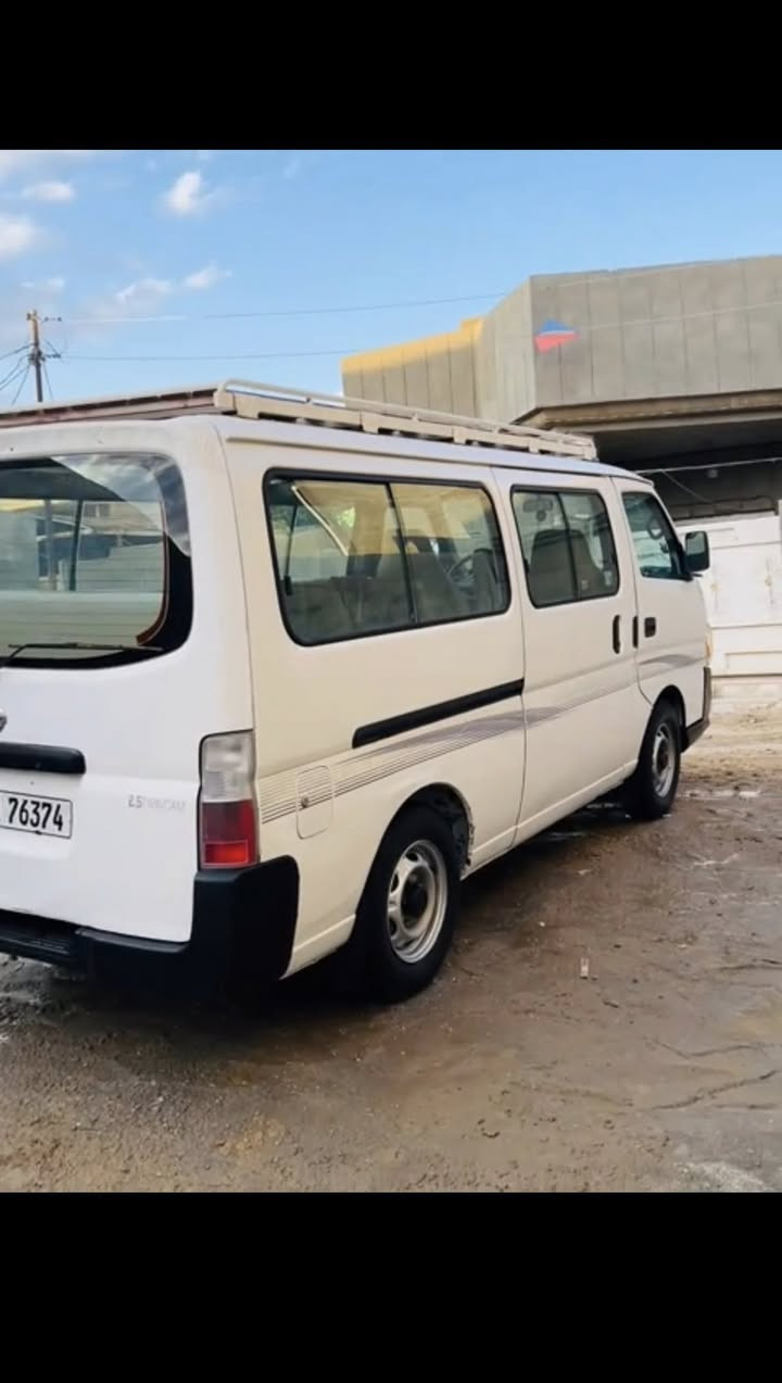 السلام عليكم نيسان أورفان 2010مكينه كفاله السياره فقط بارد بيها كفالة من المعجون والصبغ 
المكان بابل السعر 125 بيه مجال 
***********/***********
