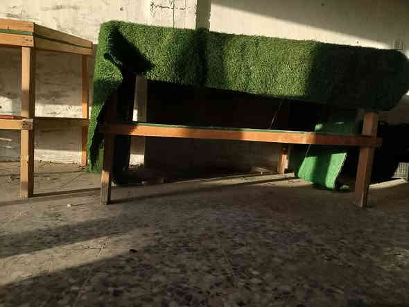 ميز مخضر 
 مترين ونص طوله 
وعرض متر ونص 
 عدد ٣ اكبار مرتبات ع اخر حباية وبسعر
 مناسب جدا مستعمل شهر ونضيفات واضح 

ميز مترين طوله ووعرض تقريبا متر  عددهن ٢
سعر الواحد ٣٠ ألف

ميوز همين عندي طوله متر ونص بمتر 
وعندي  متر ونص بمتر ونص كله موجود بالصور 
والجميع المذكور سعر رخيص مال مستعجل وكله الله شاهد مرتب وقوي تكلي رحمة لوالديك عليهن

عنوان كربلاء / الحر 
*********** 
اتصال 
واتس 
كلشي بهذا الرقم فقط اتصل أو راسلنا
