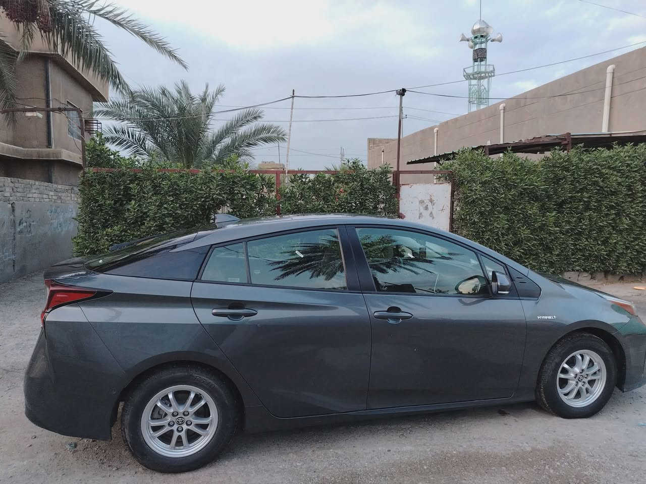 من رخصة الادمن ؟؟
تويوتا بريوس هايبرد موديل 2022 م

3 وضعيات قياده 

نظام اصطفاف ذاتي 

رادار تحديد مسار 

قيادة ذاتية

مثبت سرعه 

حساسات 360 درجة 

تدفئه تبريد 

تحكم ستيرن 

تحكم شاشه 

السياره اقتصاديه 100‎%‎

السعر 128

عنوان بغداد 

للتواصل ***********
