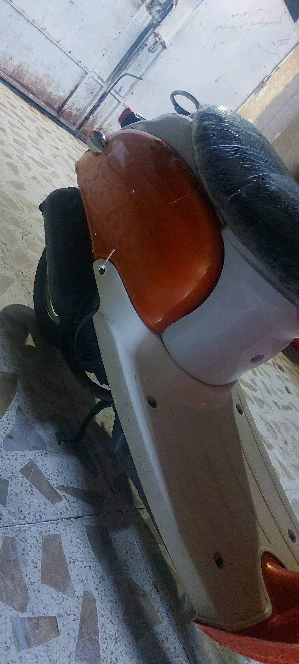 السلام عليكم 
دراجه يامها كلاسك ياباني
نكره سلف هندر كله شغال
كهربائيات كامله مكمله
المحرك بلاد ابيع عل فحص
العنوان:ديالى-بعقوبة📍