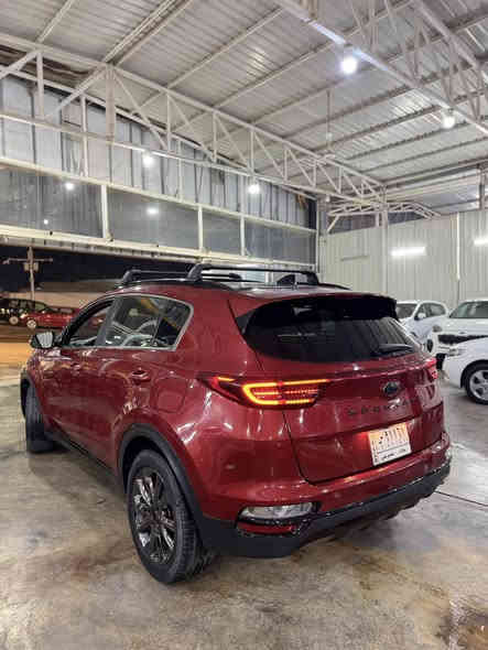 ابدأ رحلتك نحو القيادة المثالية مع معرض الدله للسيارات🚘، حيث الثقة والتفوق يلتقيان في كل تجربة قيادة. نحن نعلم أن السعر والجودة هما عوامل حاسمة في اختيار سيارتك المثالية، ولذلك نقدم لك أسعارًا تنافسية لا تُقاوِم.

الموقع📍: بغداد الكريعات شارع الوقف السني 
للاستفسار :***********
                    او 
***********

اللاستفسار عبر الواتساب ‬

النوع:كيا سبورتج 
الموديل:2021
حجم المحرك:2.400
عداد المسافه:35 الف
امريكي قطعه وحده صبغ فقط 
المواصفات:
فول 1/1
بصمه تشغيل
بصمه ابواب
بانوراما 
كشنات تدفئه
كشن كهرباء
كشنات جلد
شاشه
كامرا دواره
رادارات 360 
رادار امامي
تحديد مسار
تحكم ستيرن جهتين 
مثبت سرعه 
شاحن واير لس
سايد بريك. دكمه
اوتو هولد
فور ويل
وباقي المواصفات المعروفه
