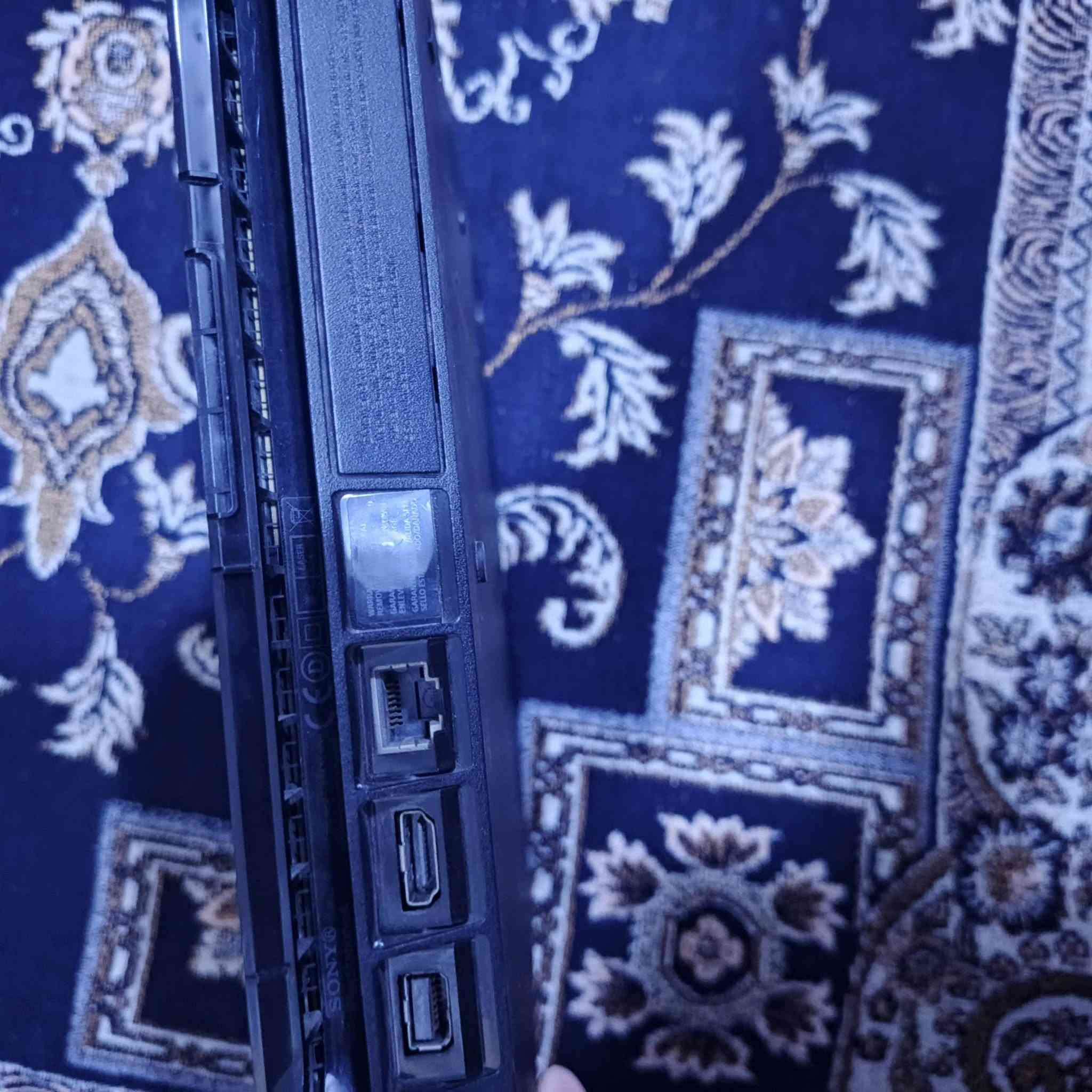 بلي فور اصلي لوك استيكر ما مفتوح يجي ويا اليده اصليه والكيبلات اصليه ويجي ويا قرصين جي تي اي فايف ورد ردمشن تو سعة الجهاز 500MB نظام 13.50 السعر 225 مع الاقراص بدون 200قفل


**إذا كنت صاحب هذا الإعلان وتريد حذفه لأي سبب، رجاءا أرسل رسالة إلى الدعم الفني**